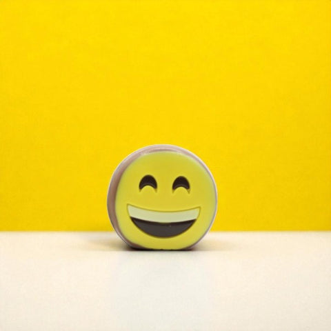 Smiley insolite en chocolait au lait - 50g