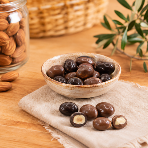 Noisettes et amandes créoles chocolat lait et noir - 1kg